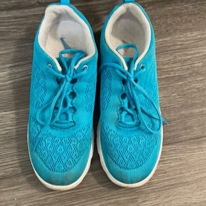 Blue athletic shoes